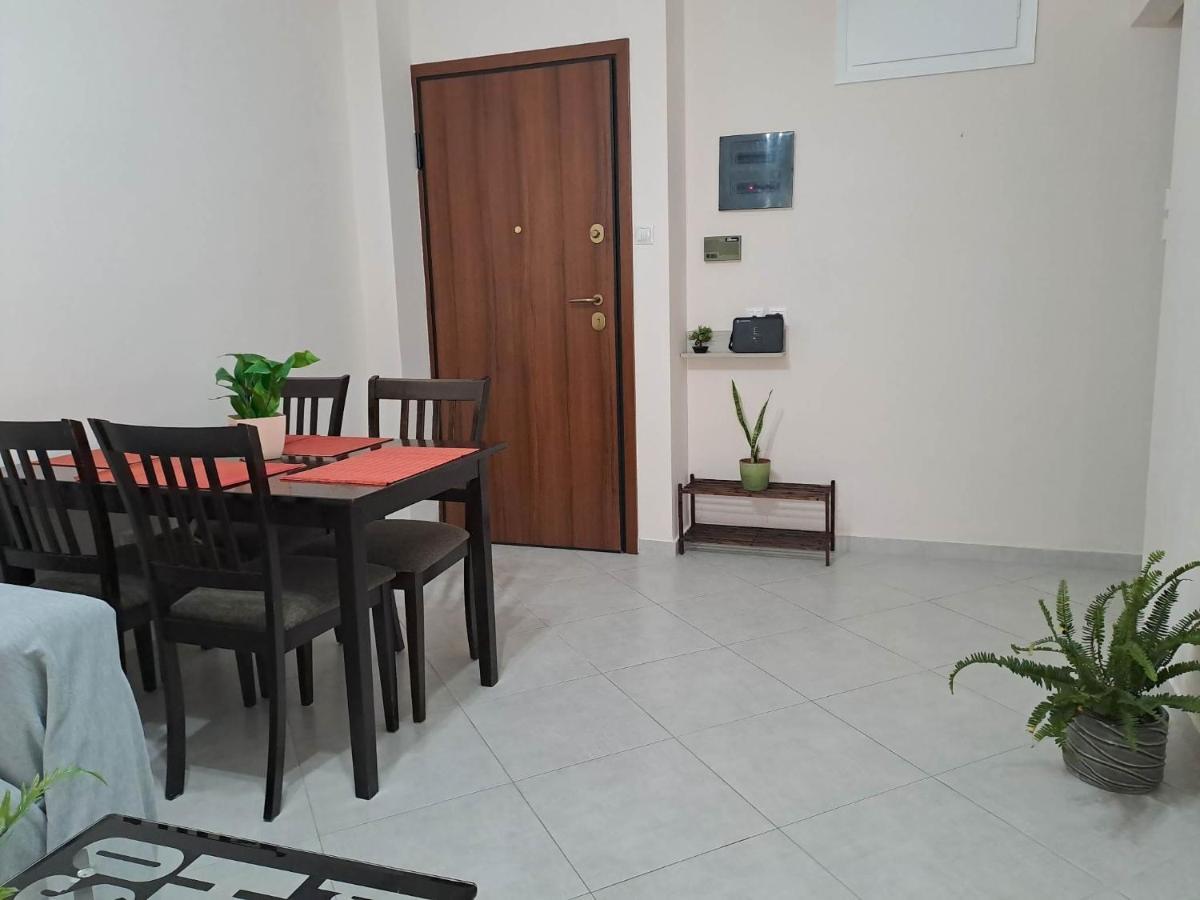 Cozy Apartment In Nea Palatia-Oropos Extérieur photo
